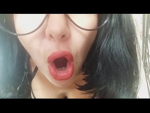❤️ Għasel, il-mammma tiegħek mhux se tħallik tmur l-iskola llum... Għandi bżonnek wisq... ❌ Porn anali f'mt.hentai-id-tv.ru ﹏